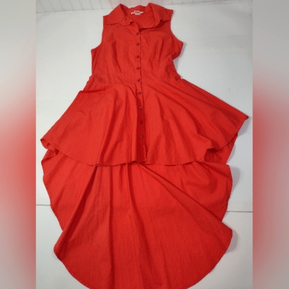 Masseys Women's Sleeveless Orange High -Los  Button Up Top Size (M)